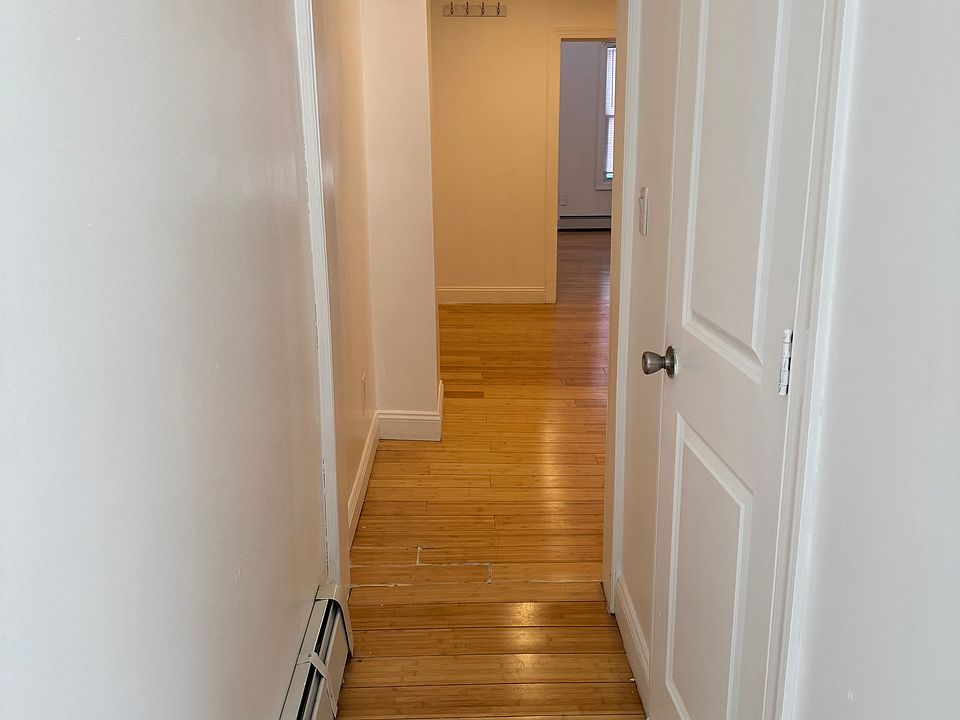 1st image of 9535 111th St #2