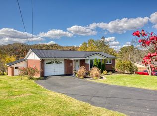 662 Anderson Ave, Marion, VA 24354