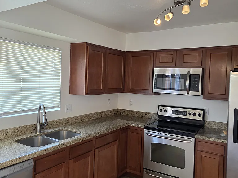 6412 S McAllister Ave — Photo 13