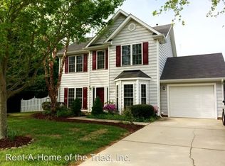 5807 Highland Grove Dr, Summerfield, NC 27358