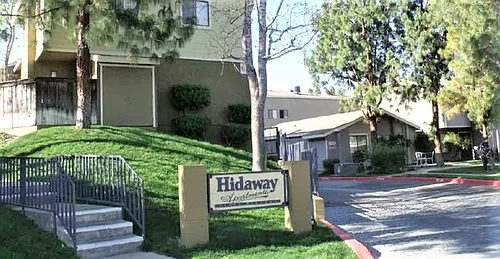 27077 HIDAWAY AVE. Photo 1