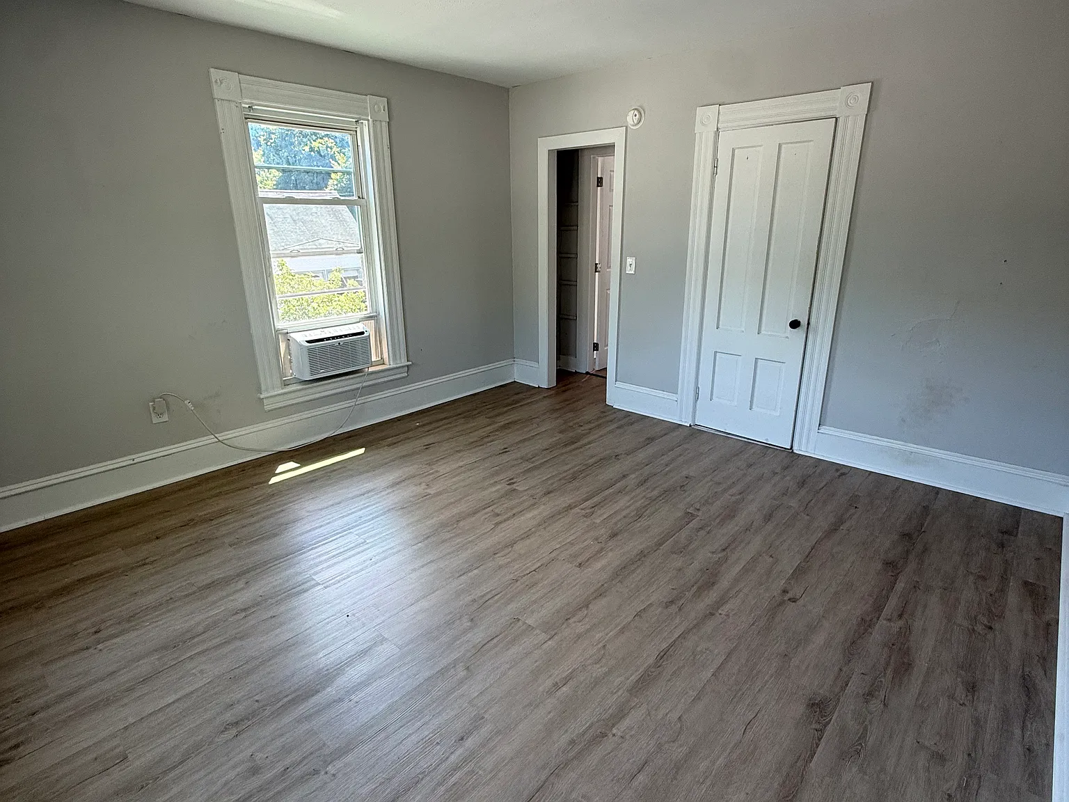 1 bed, 600 sqft, $1,950 — Photo 2