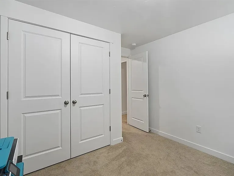 14818 S Queens Garden Ln — Photo 10