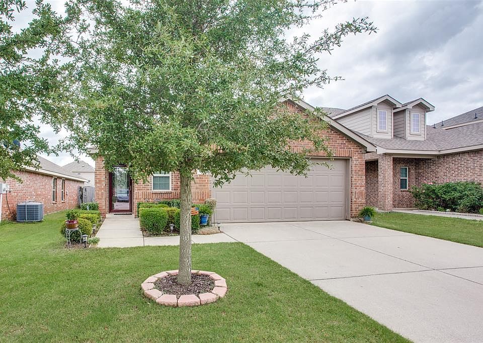 1st image of 1305 Alder Tree Ln