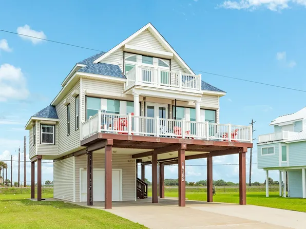 19155 Kahala Dr, Galveston, TX 77554