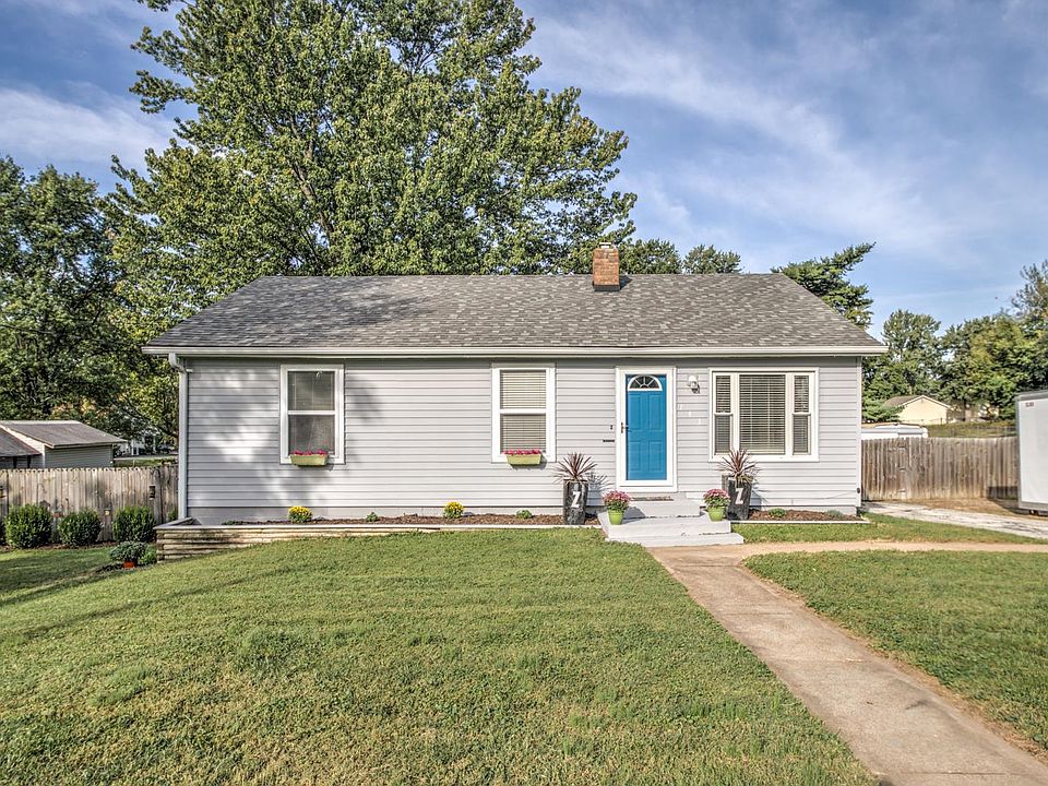 1st image of 143 Lansing Ave