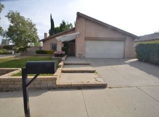 25458 Via Labrada, Santa Clarita, CA 91355
