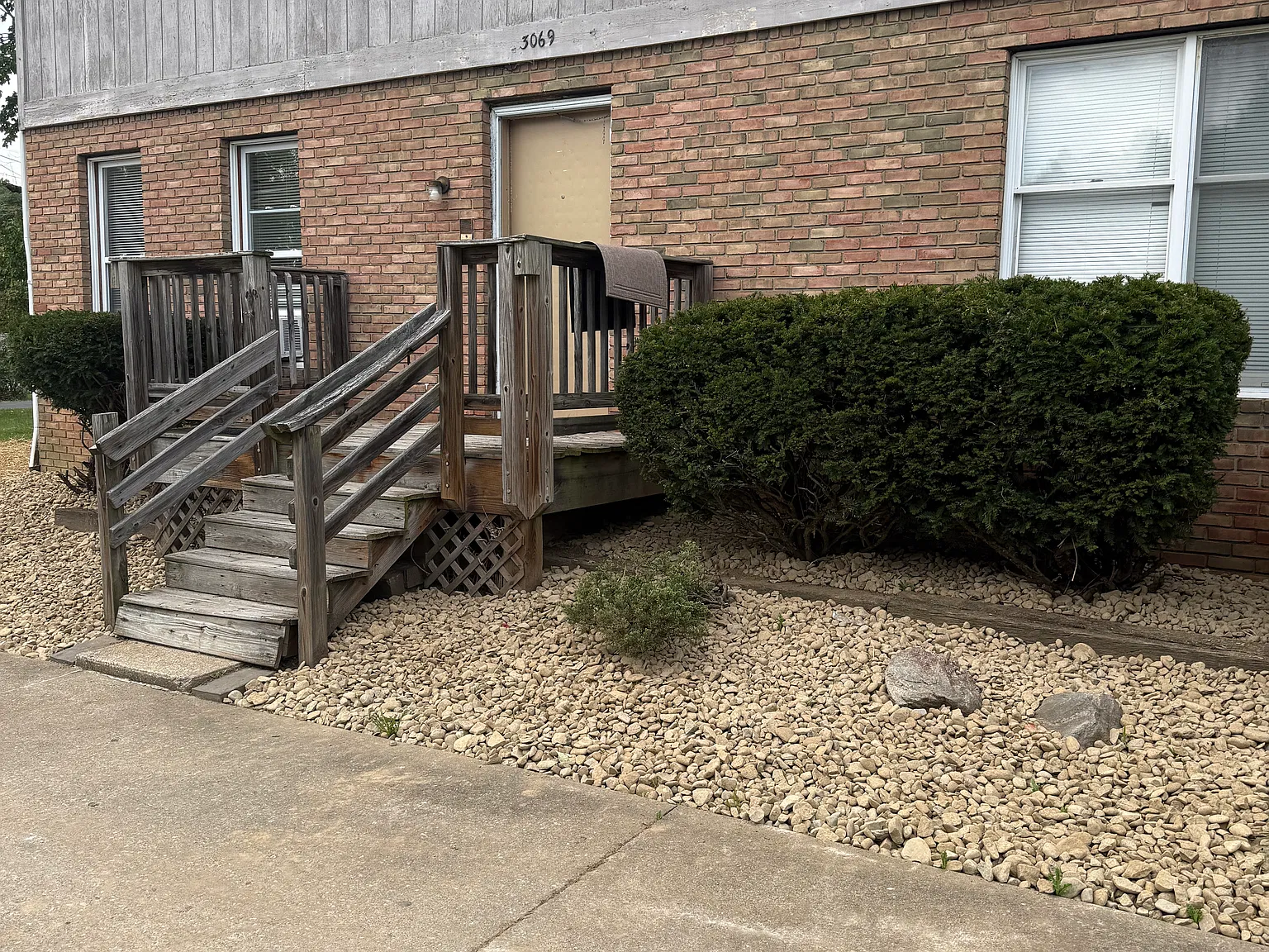 3069 Derling Rd — Photo 3