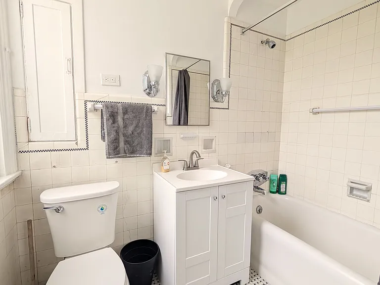 321 Lafayette Ave #2 — Photo 9