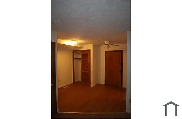 24630 Euclid Ave photo 1