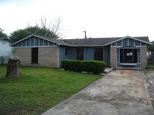 1st image of 2130 HARRY DR