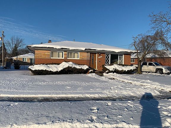 3rd image of 6087 S Bankle Ct