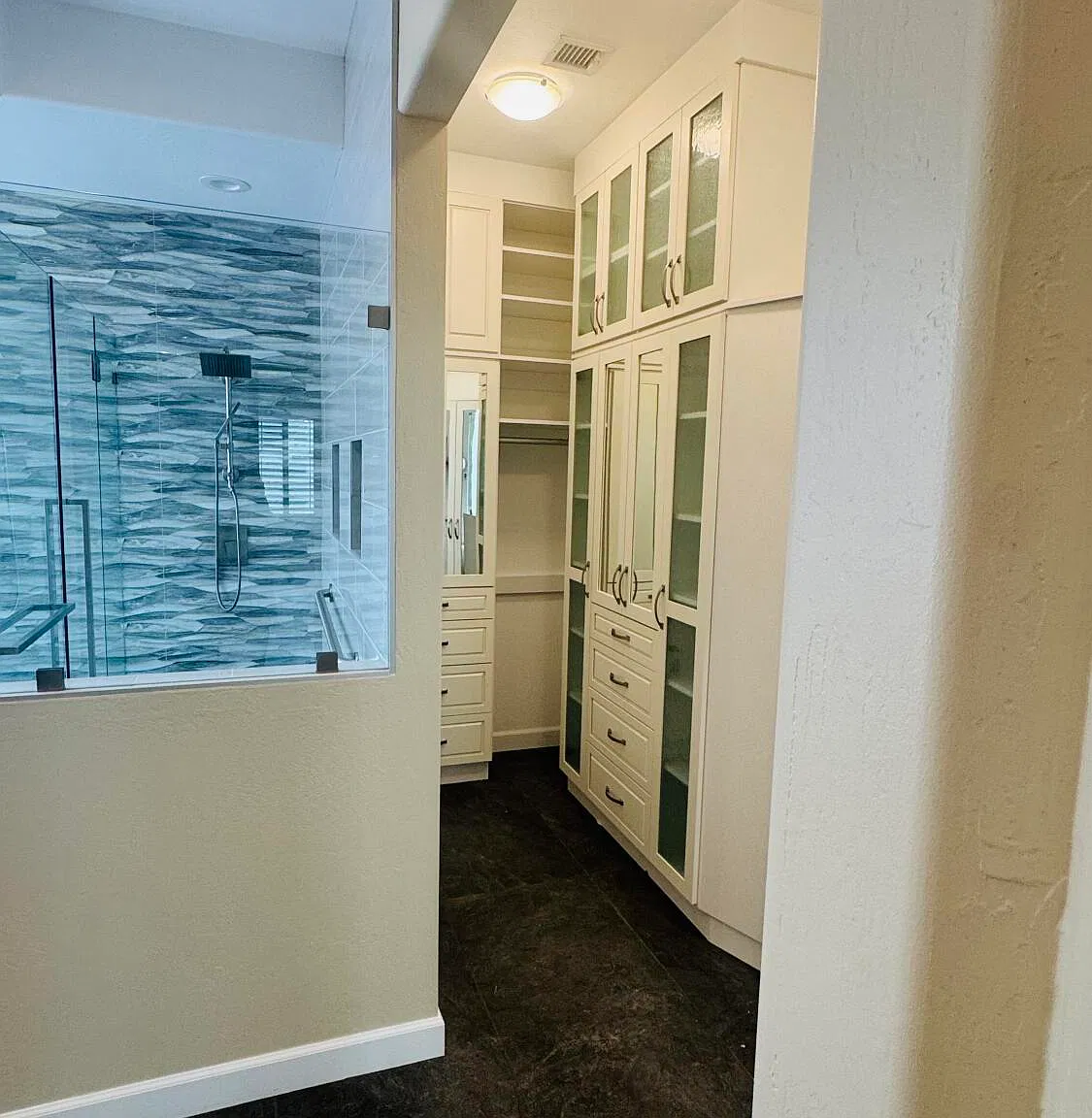 4 bed, 2.5 bath, 3106 sqft, $6,500 — Photo 4