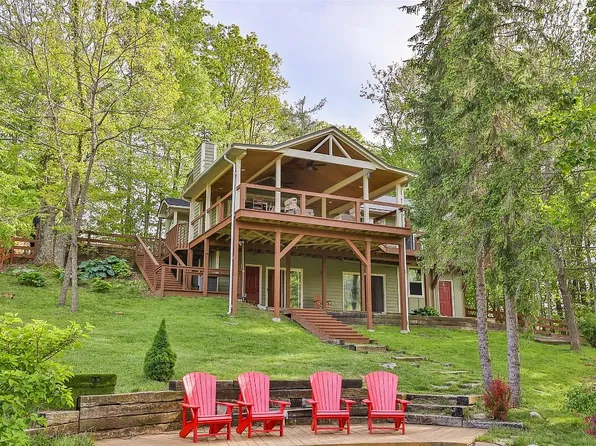 120 Heavens Gate Ln, Glenville, NC 28736