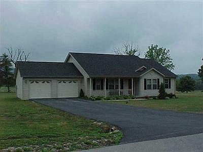 1st image of 166 Katie Dr