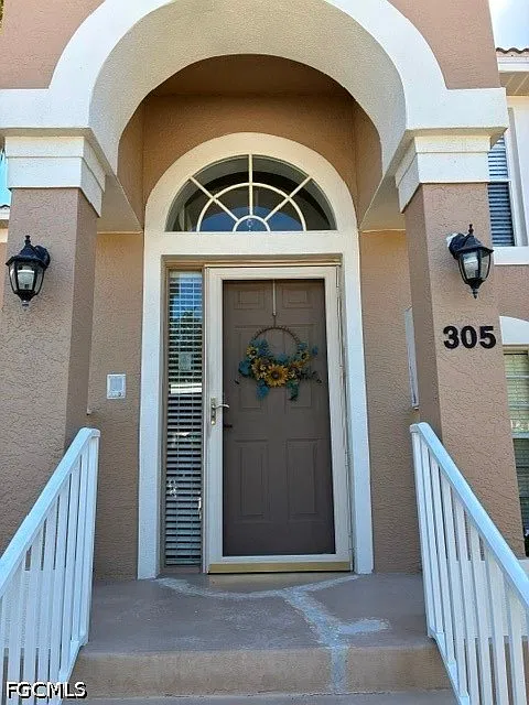 2 bed, 2.0 bath, 1250 sqft, $4,500 — Photo 1