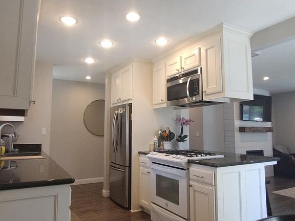 4th image of 837 Marty Drive