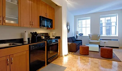 Rented by Metro Loft Management