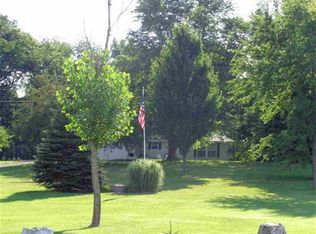 11800 N Syracuse Webster Rd, Syracuse, IN 46567