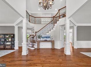 20882 McIntosh Pl, Leesburg, VA 20175