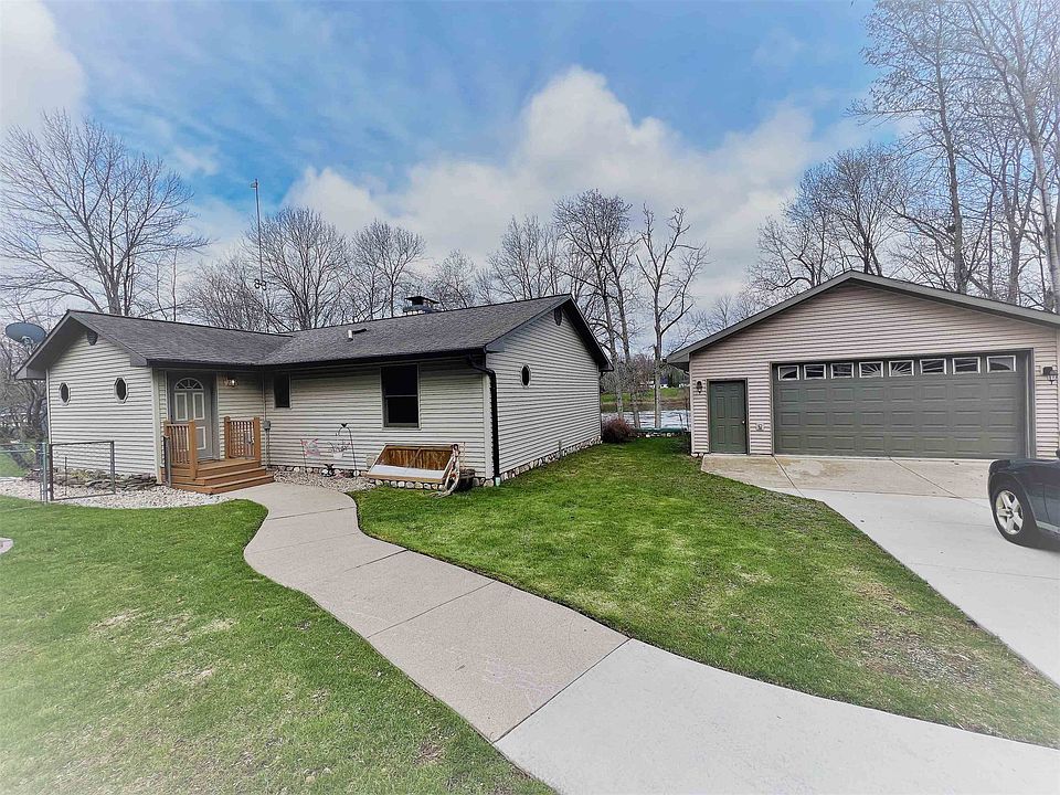 N2417 River Dr, Wallace, MI 49893 Zillow