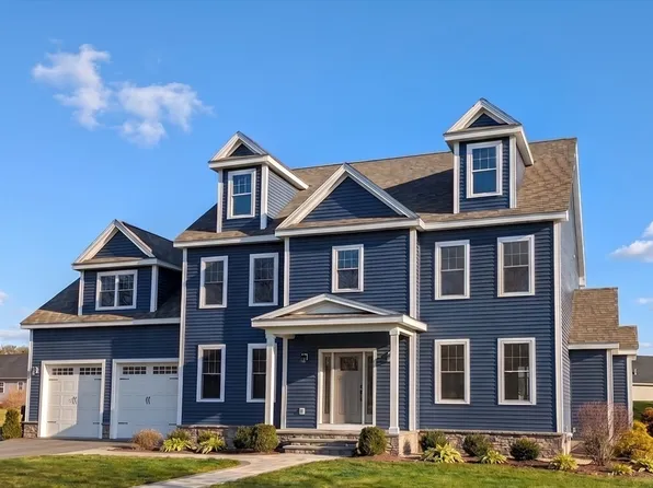 7 Lamire Way, Uxbridge, MA 01569