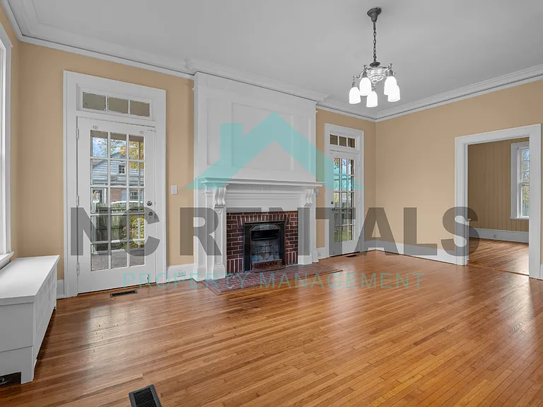 521 Park Pl — Photo 6