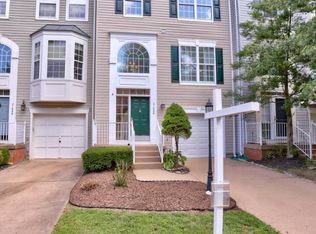 21648 Frame Sq, Ashburn, VA 20148