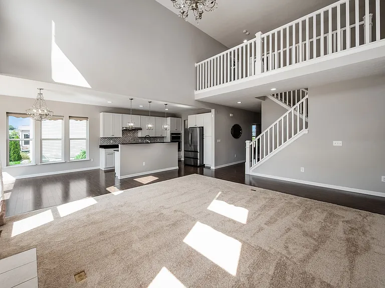 1082 Treeline Way — Photo 34