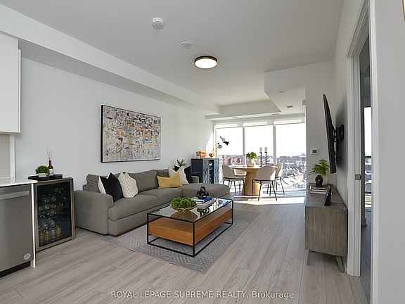 4th image of 1035 Southdown Rd #1108