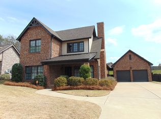 1360 Oxford Manor Ln, Birmingham, AL 35242