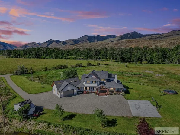 63 Mountain View Rd, Salmon, ID 83467