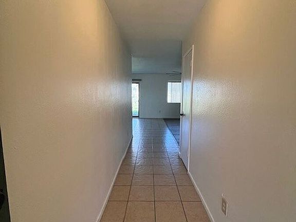 4th image of 21369 McIntosh St