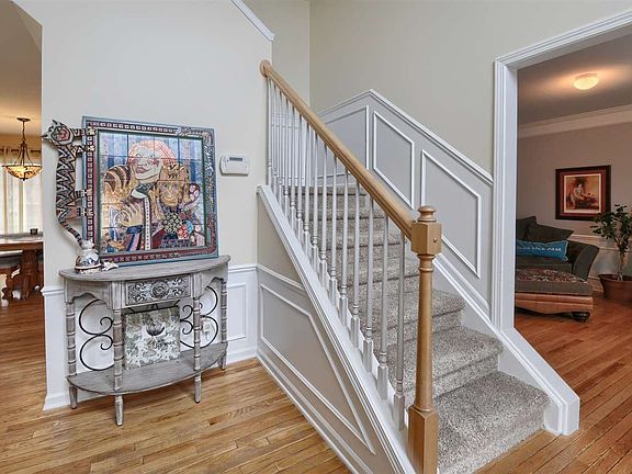 4th image of 4267 Redding Cir