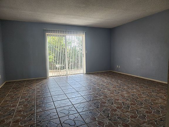 5th image of 65 Seton Trl APT 16