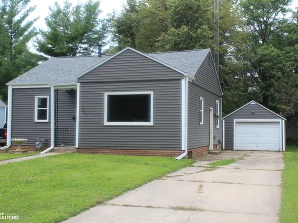 611 3rd Ave NE, Belmond, IA 50421