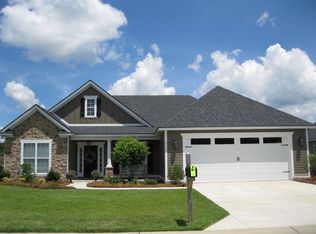 5176 Abbott Cir, Hahira, GA 31632