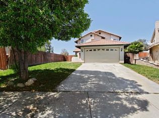 16279 Parkside Ln, Moreno Valley, CA 92551