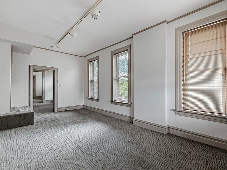 4400 Laclede Ave #3 — Photo 15