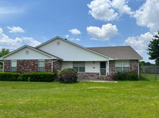 1980 S Friendship Rd #571, Springdale, AR 72764
