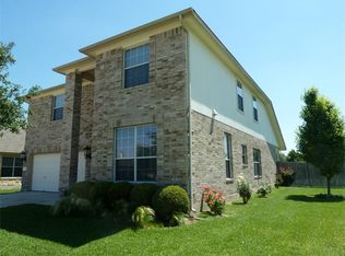 208 Kerley Dr, Hutto, TX 78634