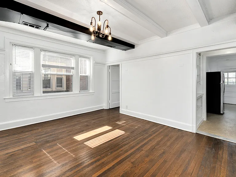 502 Gladstone Blvd #8 — Photo 24