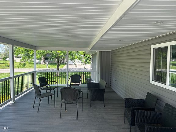 2nd image of 322 Glee Dr