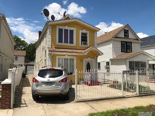 1st image of 10730 135th St