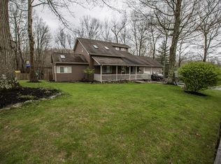 255 Country Roads Ests, Shady Spring, WV 25918