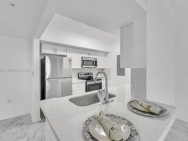 215 SW 117th Ter #14306 — Photo 12