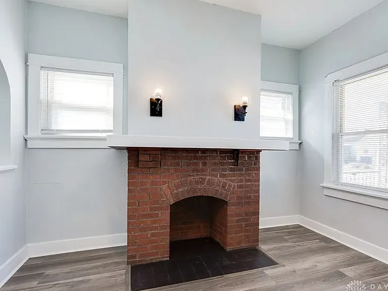 416 Geneva Rd — Photo 13