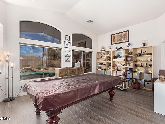 3rd image of 30118 N MARAVILLA Drive