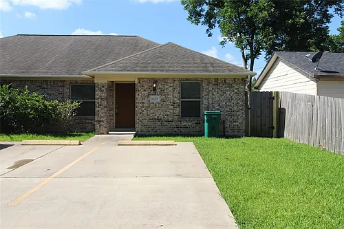 814 Mobile Dr #B Photo 1 814 Mobile Dr #B Photo 1