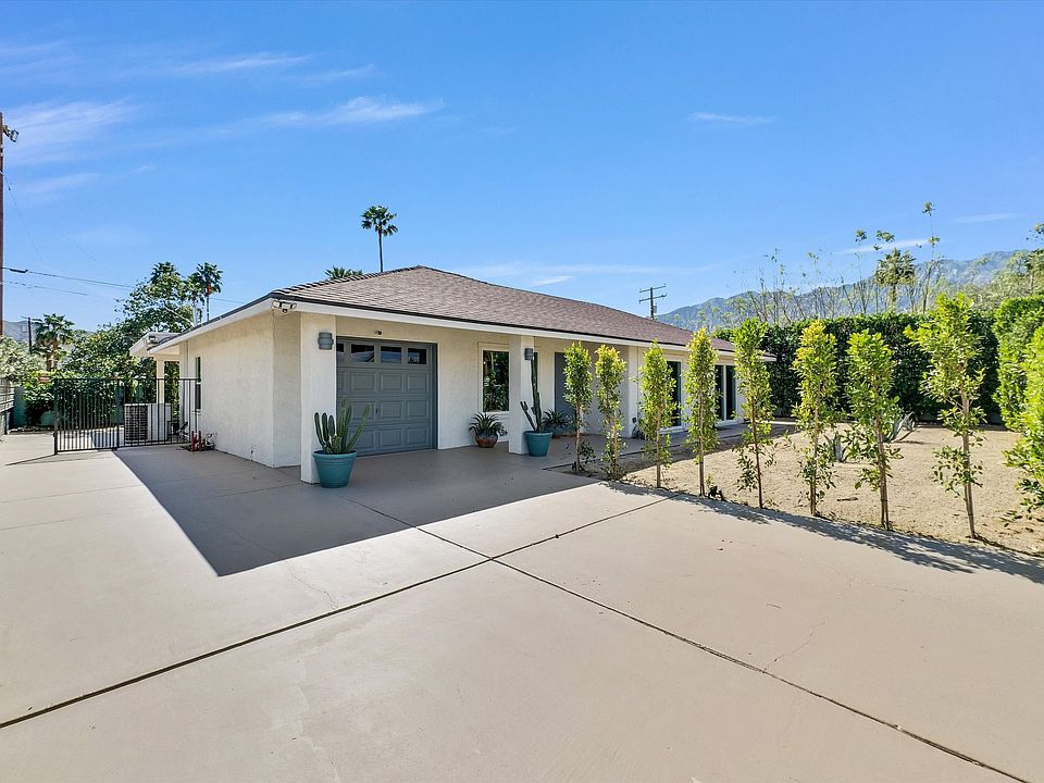 1st image of 3967 E Sunny Dunes Rd